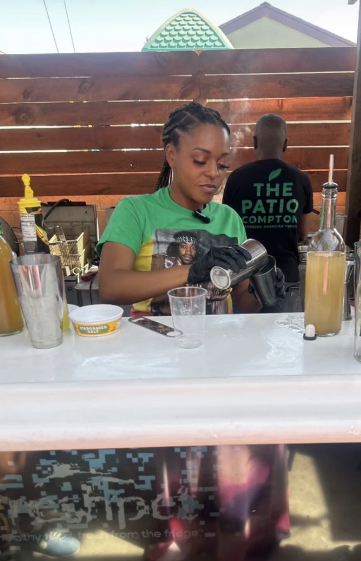 Bae Breeze bartender preparing drinks at an event